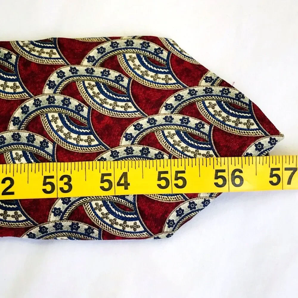 Metropolitan Museum of Art Tie Horseshoe Cross Star Western Cowboy Red Silk